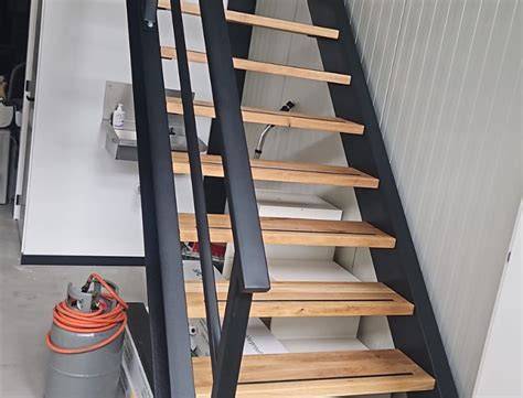 Infographic: montage stalen trappen en borderranden
