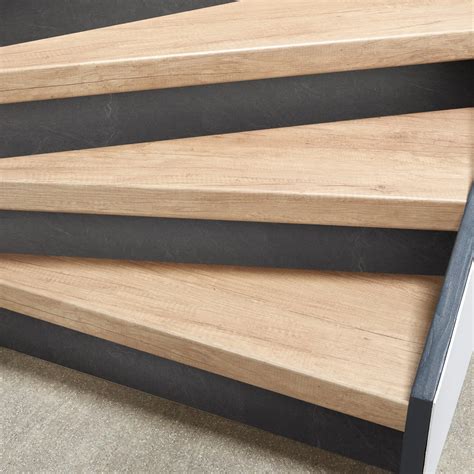 Voorbeelden van laminaat traptreden in verschillende designs