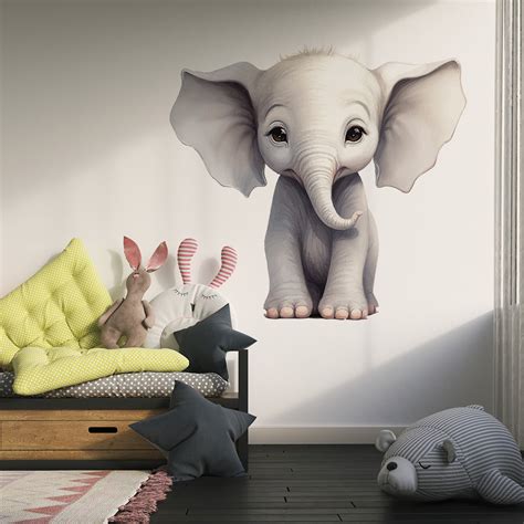 Voorbeeld van een baby olifant muursticker in twee verschillende maten