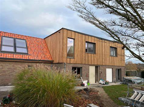 Combinatie prefab houtskelet en metselwerk