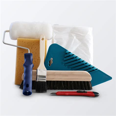 Overzicht van benodigd gereedschap voor behangen.