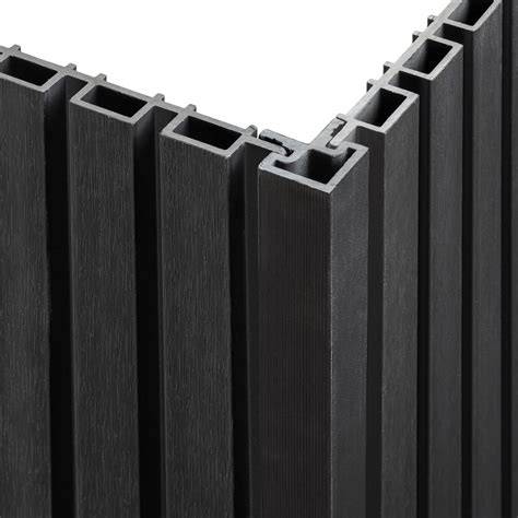Akudeco hoekprofiel en buitenwandpanelen als combinatie voor een strakke gevelafwerking