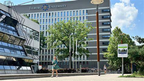 Diagram van de carrièreroute van Ivo Giesen: universiteit Tilburg → Universiteit Utrecht → WODC