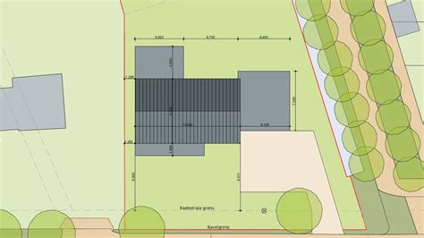 Situatietekening van twee aangrenzende percelen met een gezamenlijke regenpijp die over de perceelsgrens loopt.