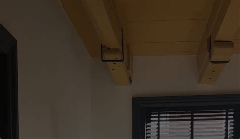 Infographic: Vergelijking opties voor balkenplafonds (hout, kunststof, Metaal, Glasvezel)