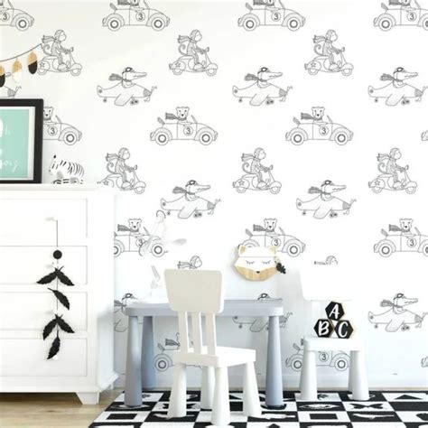 Illustratie van een kinderkamer met behang met autootjes en voertuigen
