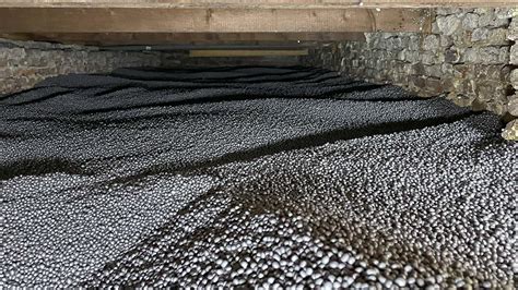 Vergelijkingstabel van de voor- en nadelen van EPS-parels.