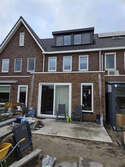 Foto's van afgeronde projecten: aanbouwen, dakkapellen, renovaties en stuc- en tegelwerk
