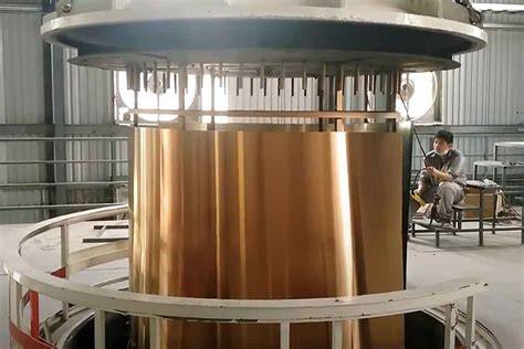 Koperschilfiguur: onderhoudstips PVD-coating