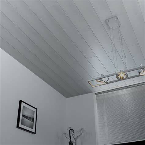 Byecold wand- en plafondpanelen in badkamer