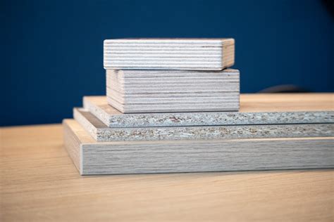 Voorbeelden van afwerkingen: melamine, fineer, HPL en lakdraagfolie