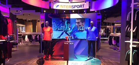 Winkelverlichting en productpresentatie in Intersport