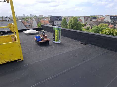 EPDM-installatieoverzicht voor tuinhuisdaken
