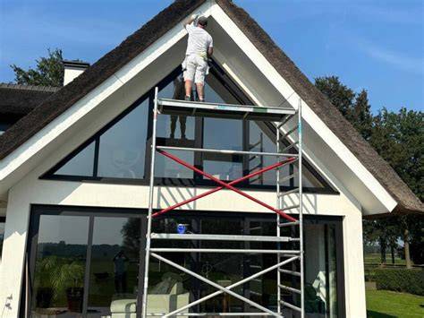 Schilderwerk als correctie na naden