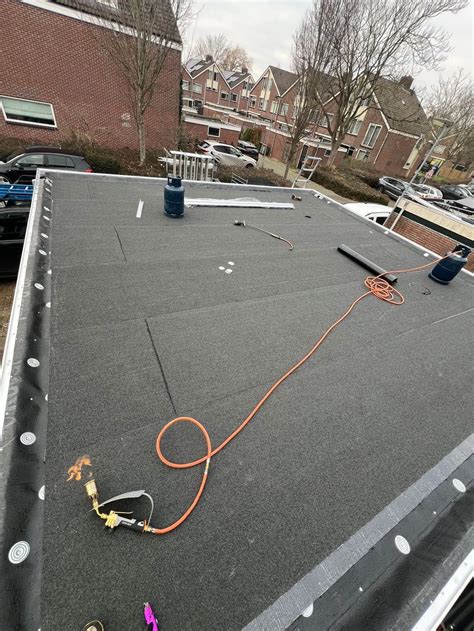 Visualisatie van de levensduur van verschillende dakbedekkingstypes