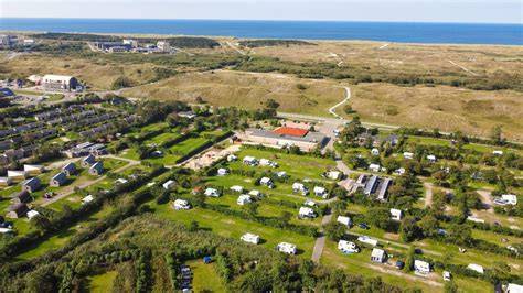 Infographic: Kaart van Callantsoog met WOEST-restaurant, Strandleven, Camping Tempelhof en Kooibosch