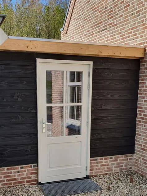 Stap-voor-stap montageplan houten deurkozijn