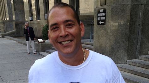 Leon Alfonso, de loodgieter die de borgsom voor Heleen Mees betaalde.
