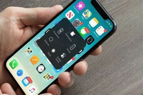 Screenshot van de Wallet-app op een iPhone met de optie om een nieuwe kaart toe te voegen.