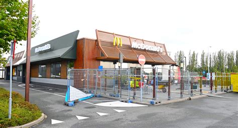 Infographic: planning en fases van de McDonald’s Nijkerk verbouwing