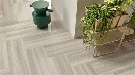 Foto: Voorbeeld van Allura PVC-stroken en Novilon vinyl