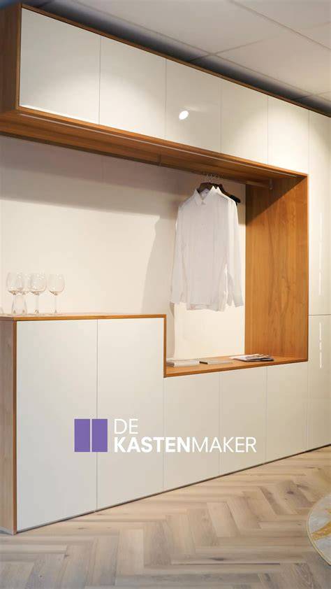 Showroom en materialen voelen en vergelijken