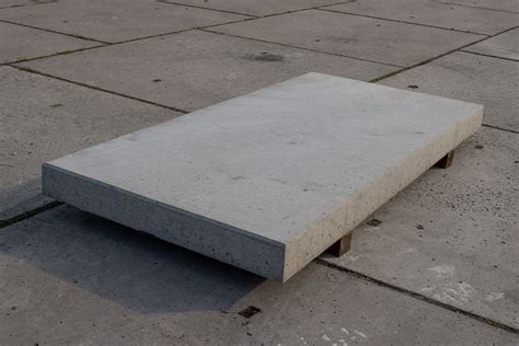 Verschillende typen betonplaten voor parkeerterreinen