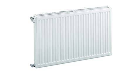 Schematische lay-out van centrale verwarming met platte radiatoren
