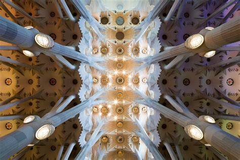 Uitgebreide maquettes van Gaudí: bouwfasen en modellen