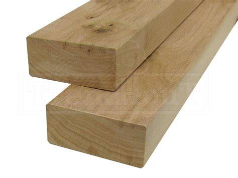 Materiaalkeuzes: Douglas, eiken en thermisch modified hout