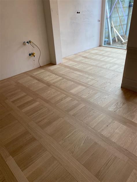 Foto: olieapplicatie op eiken vloer