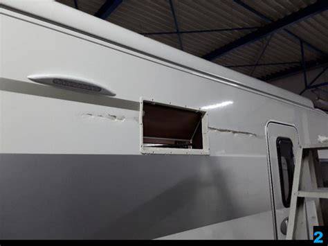 herstel polyester camper onderdeel