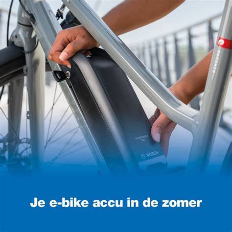 Voorkom terugkeer: zit je terras veel in de schaduw? Controleer dan ook de afwatering. Stilstaand water is de grootste boosdoener bij algengroei. Een afschot van 1 à 2% helpt regenwater vanzelf wegstromen.