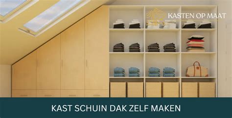 Schema van de belangrijkste onderdelen van een dakkapelconstructie op een schuin dak.