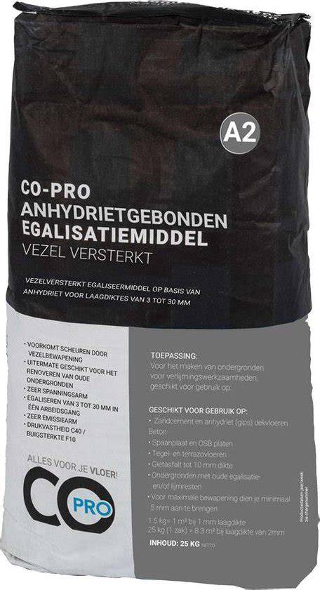 Voorbeelden van egaline ondergronden: beton, anhydriet, hout