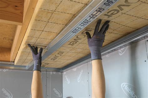 Infographic: overzicht van bevestigingsmethoden PIR-platen plafond