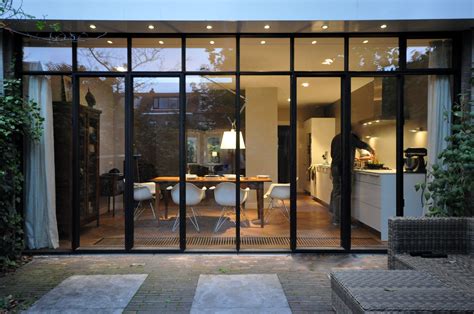 Overzicht van stalen en aluminium ramen door de jaren heen.