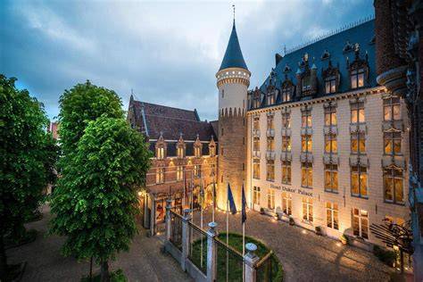 Infographic: Luxe hotels Brugge met badkamers