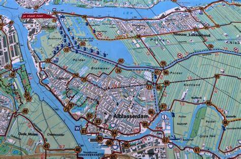 Index kaart: voorbeelden van molens, schepen en bloemmotieven