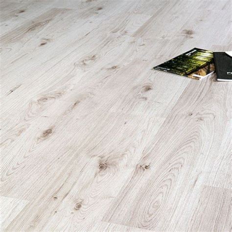 Infographic: kenmerken Millennium Oak White SP837 - AC4, 8 mm, 138x24,4 cm, 20 jaar garantie