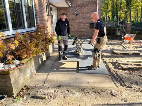 Diagram van materialenstroom bij tuinaanleg en bestrating