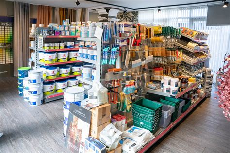 Shop-inrichting en adviesgedeelte van Mink verf en behang