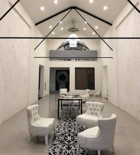 Showroom House of Heaven: bijzondere wandafwerkingen
