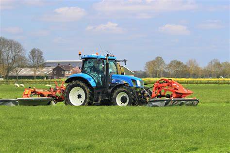 Diagram: Verschillende KUHN maaiers en werkbreedtes