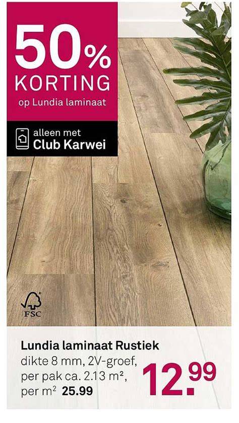 Foto: showroom Karwei Hoogvliet met Lundia laminaat