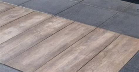 voorbeelden van keramische tegels met houtlook