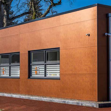 Cor-TEN patina en corrosielaag op gevel