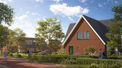 Foto impressie van de woning met buitentuin en waterzicht