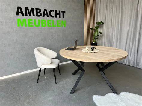 Showroomfoto: Eiken vloerenselectie in Venlo