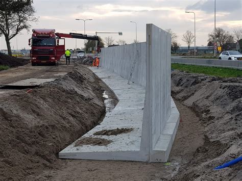 Illustratie van een betonnen keerwand in een GWW-project